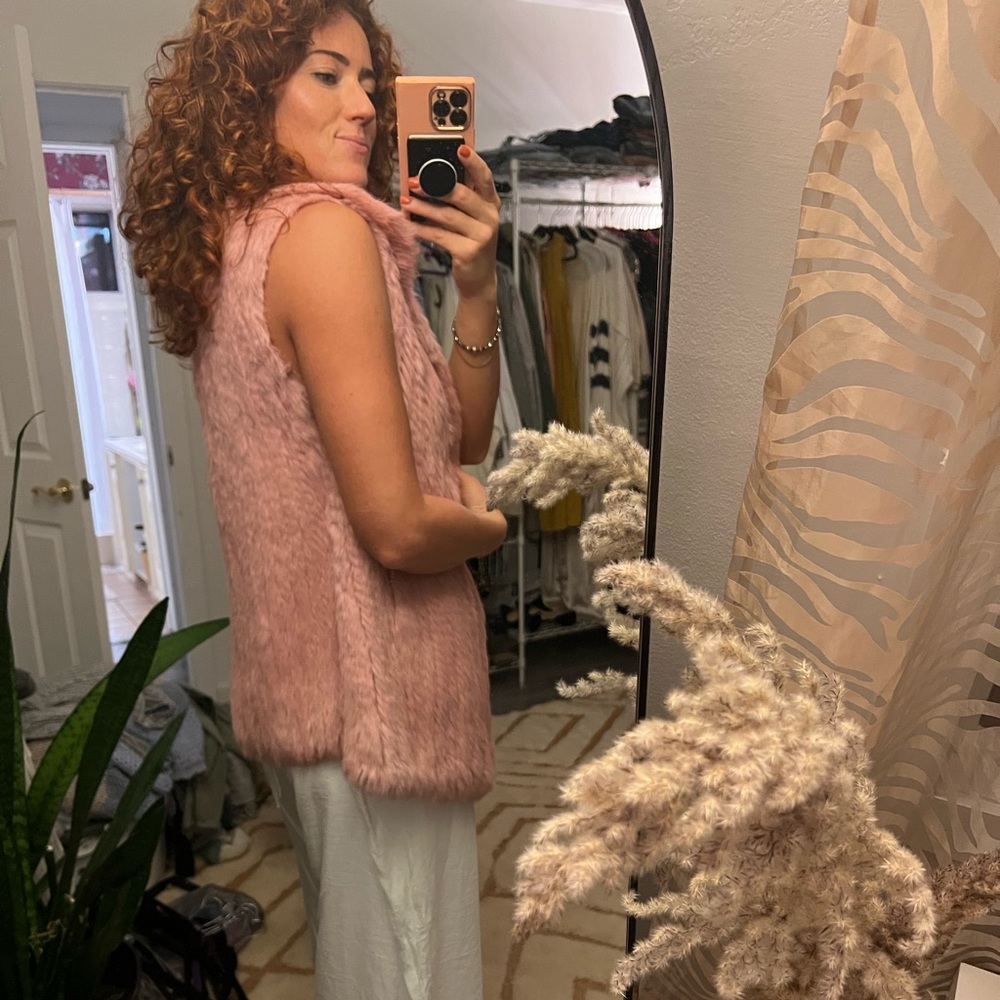 Pink calypso fur vest